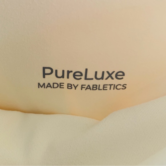NEW Fabletics Buttermilk Oasis PureLuxe High-Waisted Legging Size Small - Picture 5 of 7